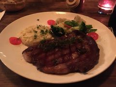 -SISTERS BAR RESTAURANT川意酒馆(嘉善老市H楼店)