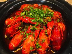 -何师烧烤·香辣蟹·川菜·30年老品牌(太古里旗舰店)