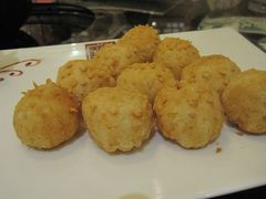 榴莲酥-院落创意菜