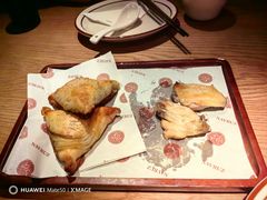 酥皮羊肉烤包子-纳鲁孜·新疆特色餐厅(上海悦荟广场店)