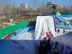 -欢乐水魔方水世界