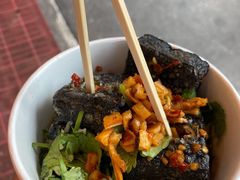 -黑色经典臭豆腐·湖南特产(步行街店)