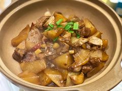 绩溪黄牛肉烧萝卜-徽州小镇(高新店)