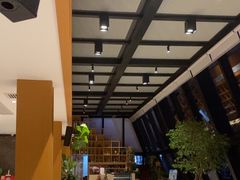 -四月吧餐厅(正阳步行街店)