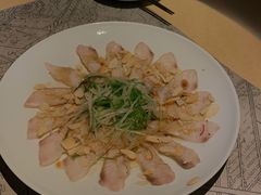 薄切鲜鱼片-穹六人间 people 6(岳阳路店)