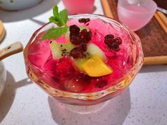 香草红豆冰粉-竹外桃花·江南小酒馆(SKP·S店)