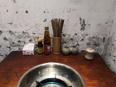 -四小区火锅·巷子里的重庆火锅(花照壁店)