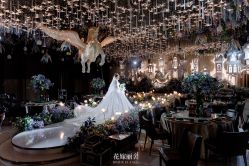 -花嫁丽舍婚礼殿堂(世博江景店)