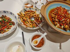 香辣牛蛙-饭橘汉江码头·乡野土菜馆(静安路店)