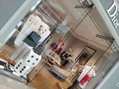 -Dior迪奥(恒隆广场童装店)