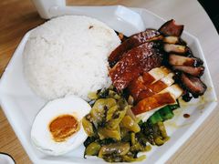 香港豉油鸡拼黑叉烧饭-金戈戈香港豉油鸡(皇庭广场店)