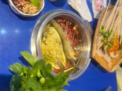 -马路边边火锅串串(观前街店)