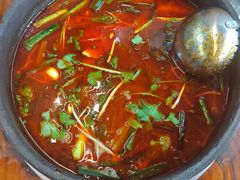 -贵厨酸汤牛肉(花果园国际中心店)