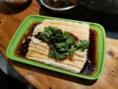 皮蛋豆腐-地锅公社·现炒地锅鸡·地锅鱼·夜宵(罗锦路店)