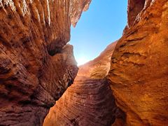 -天山神秘大峡谷