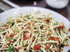 -朝伟清真铜瓢牛肉馆(三十年老·店)