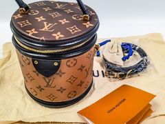 -用真奢侈品名表名包回收中心(朝阳万达店)