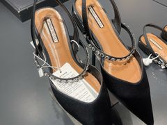 -URBAN REVIVO(欢乐海岸购物中心店)