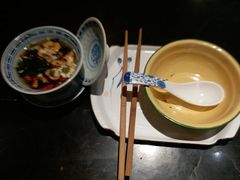 -巴四老城区炭火蛙锅(张江店)