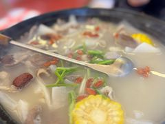 -江湖亮亮蒸虾大排档烤全羊清真(武汉总店)