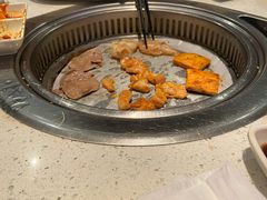 -佰烧海鲜烤肉火锅自助(世茂国际广场店)
