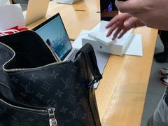 -Apple零售店(中街大悦城店)