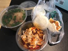 胡萝卜包-郑家包子牛肉拉面(尚勤路店)