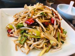 -窄巷子陕菜馆·地道陕西菜(粉巷店)