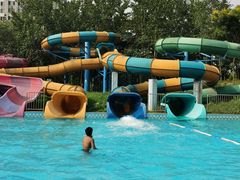 -欢乐水魔方水世界