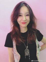 -变画·发型STUDIO