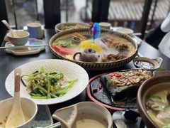 -桥边小楼·手工云南菜·古城观景小楼