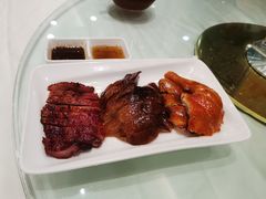 -金时代顺风大酒店(临港百联店)