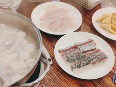 -正能量脆肉鲩火锅