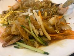 两张海鲜凉皮-桃园中华料理炸酱面(燕儿岛路店)