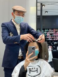 -HAIR CORNER