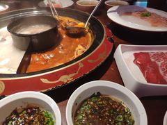 -巴邑火锅·夜宵(港隆广场店)