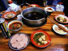 -咏勝锑锅麻辣烫(净居寺路总店)