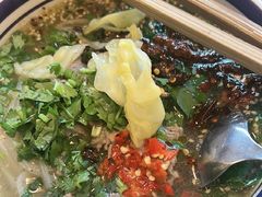 -云阿蛮云南生烫牛肉米线(奉贤路店)