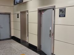 -重型文化广场(地铁站)