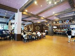 -横琴湾畔餐厅(长隆海洋王国白鲸剧场店)
