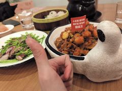-莲餐厅·湖北菜·潜江小龙虾店(愚园路店)