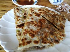 -溢心园香河肉饼总店