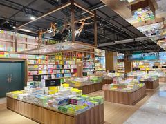 -凤凰国际书城(凤凰广场店)