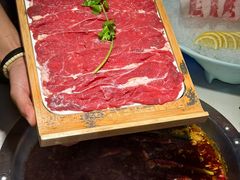 -茅草房·河畔园林火锅