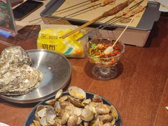 -蚝堡海鲜·威海菜·海肠捞饭·烧烤·亚洲吃蚝公司(幸福门店)