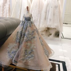 -拉瑞娜LaReine婚纱礼服高级定制