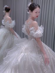 -南京宝娜嫁衣婚纱礼服馆(中央路店)