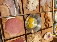 -银米·云南传统过桥米线(双廊黑金冠店)