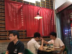 -芳村榕树头叹佬鸡煲(体育西店)