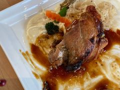 -LENBACH兰巴赫西餐啤酒坊(大连东港店)